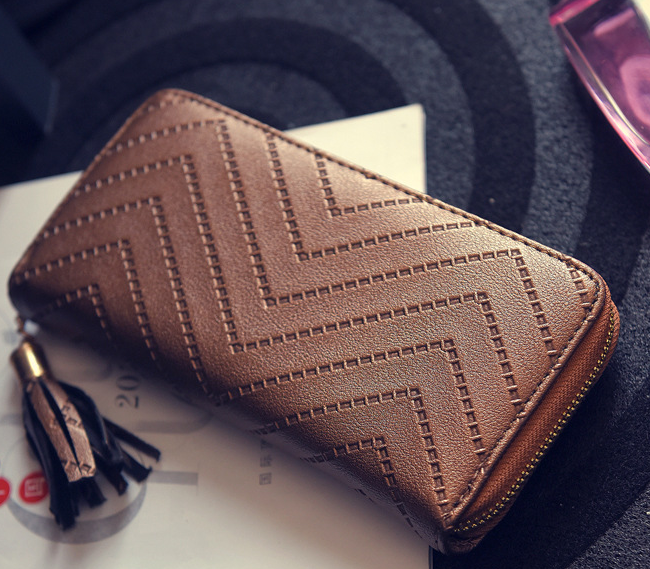 Pu small tassels 1 fold wallet 2016 trendy Korean fashion long wallet simple multi-card wallet