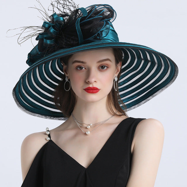 Elegant Women Feather Flower Striped Kentucky Derby Hat 16cm Wide Brim Church Dress Sun Hat Lady Summer Beach Party Wedding Hat