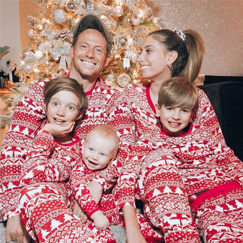 2020 Christmas Family Matching Pajamas Cartoon Elk Tree Snowflake Printed Adult Kid Family Sleepwear Pj's Set Xmas Clothes