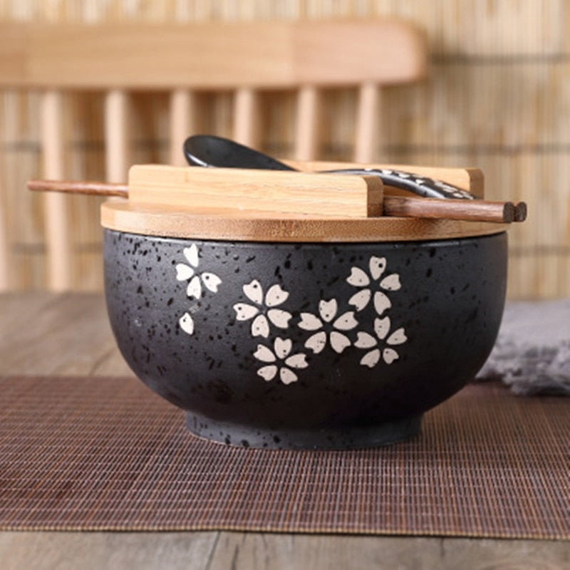 Japanese Bowl Instant Noodles Tableware Dining Room Tableware Salad Soup Ceramic Bowl With Cover Wooden Chopstick Spoon