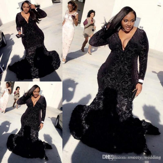 Black Plus Size Prom Dresses Sexy Deep V Neck Long Sleeve Lace Velvet Evening Gowns South African Sweep Train Formal Party Dress