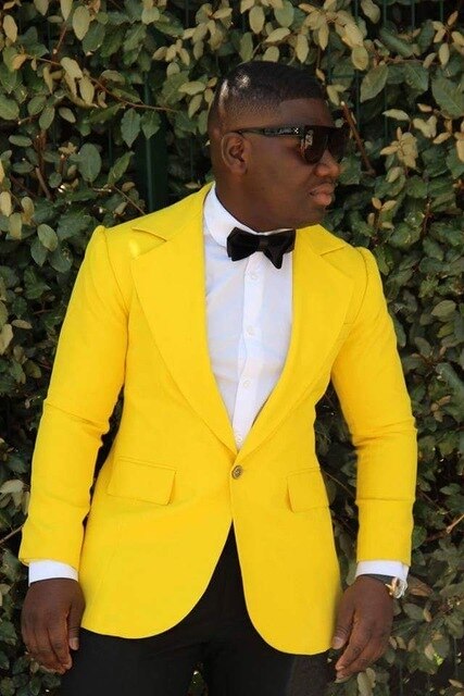 2018 New Custom Made Yellow Mens Suits Tuxedos For Wedding Party Best Man Suits Blazer With Black Pants (Jacket+Pants+Bow Tie)